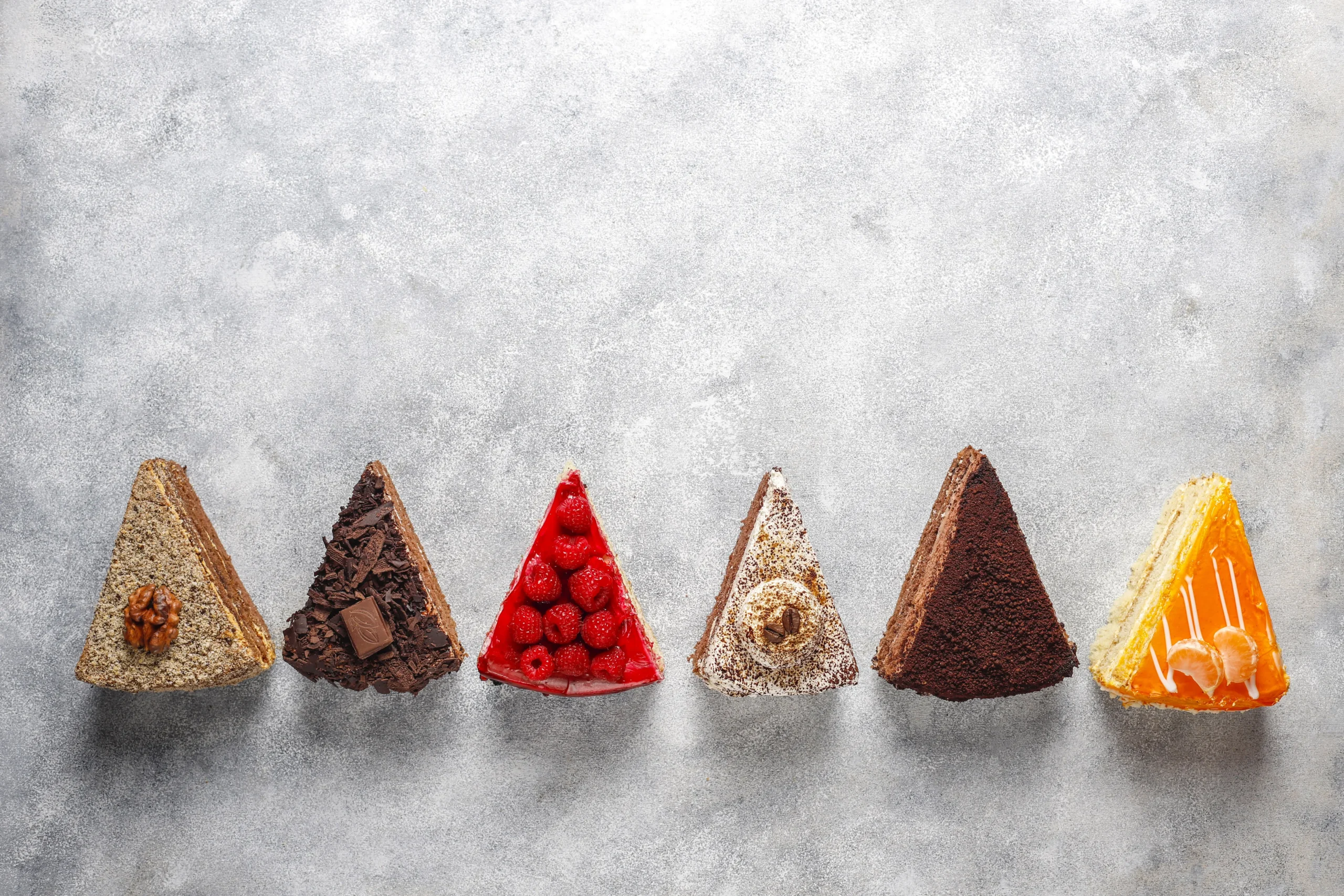 assortment-pieces-cake (1)